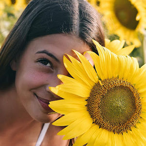 Meet your Posher, Adellita